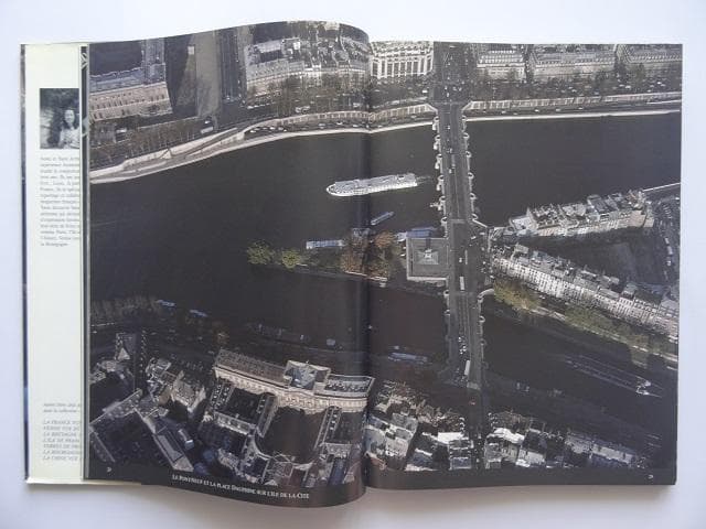 洋書◆上空から撮影したパリ写真集 本 ベルトラン フランス 建築 風景 景色