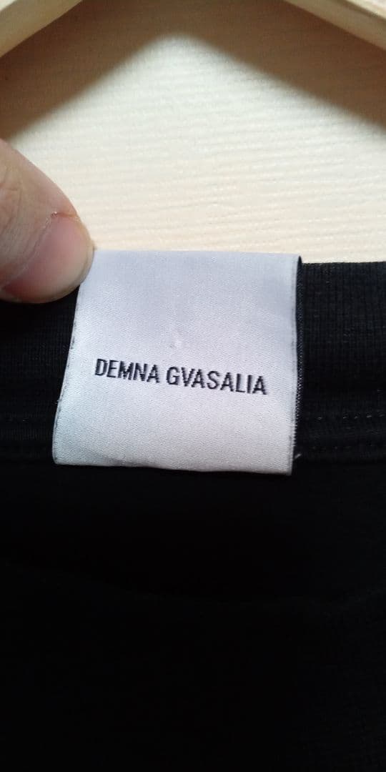 VETEMENTS GENETICALLY MODIFIND Mサイズ　ブラック