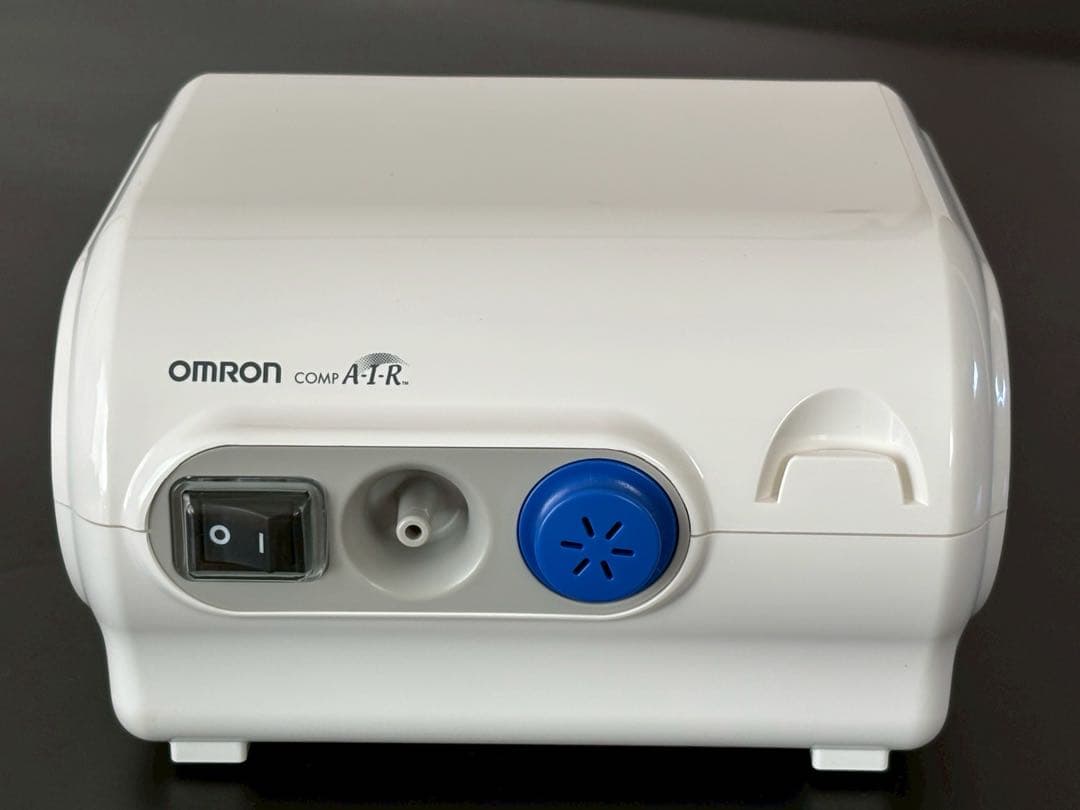 オムロン 吸入器 喘息　OMRON 吸入　咳　未使用未開封のパーツ有　美品