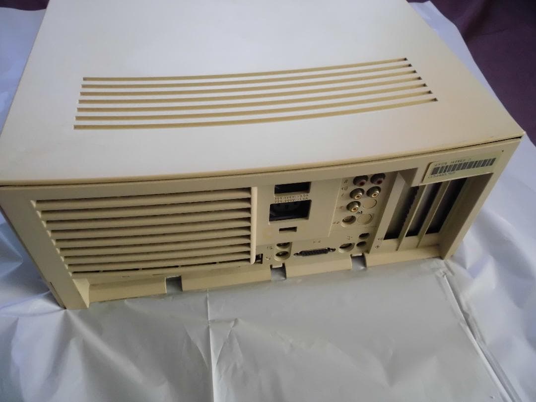 【動作確認済み・ジャンク扱い】 7500/100 キーボード マウス付き