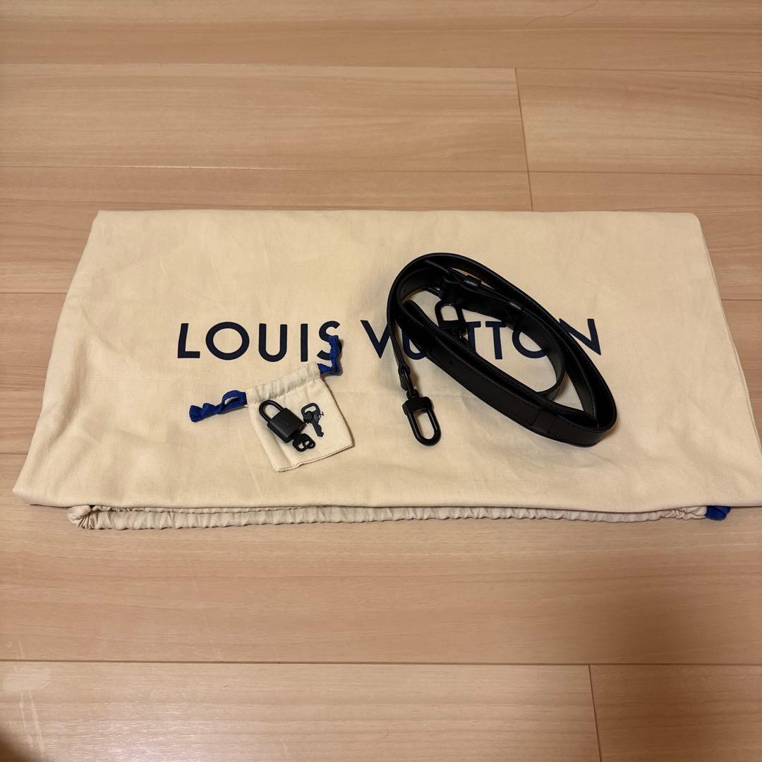 【美品】LOUIS VUITTON キーポルバンドリエール50 カモフラ
