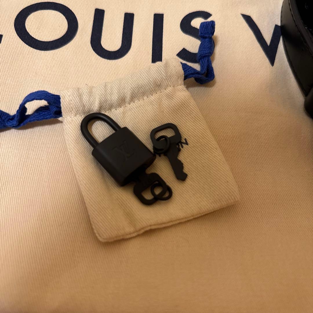 【美品】LOUIS VUITTON キーポルバンドリエール50 カモフラ