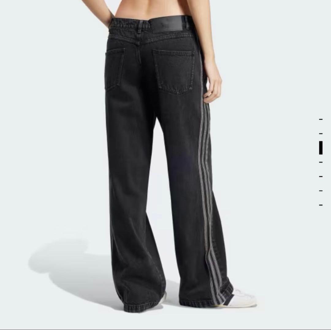 adidas アディカラーデニムスリーストライプス トラックパンツ