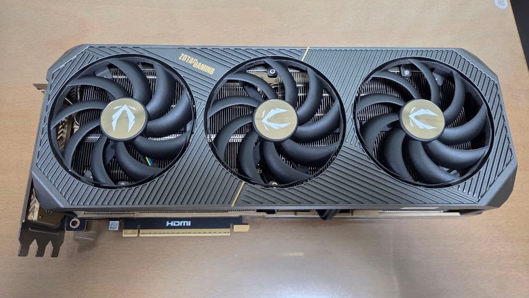 【中古】ZOTAC GAMING GeForce RTX 5090 SOLID