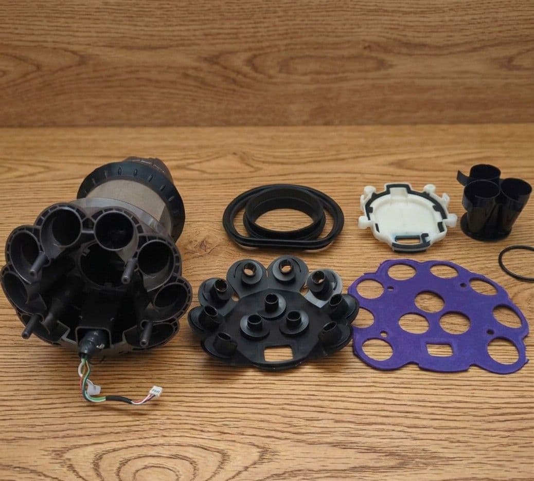 【美品】Dyson V12s Detect Slim 分解洗浄済み