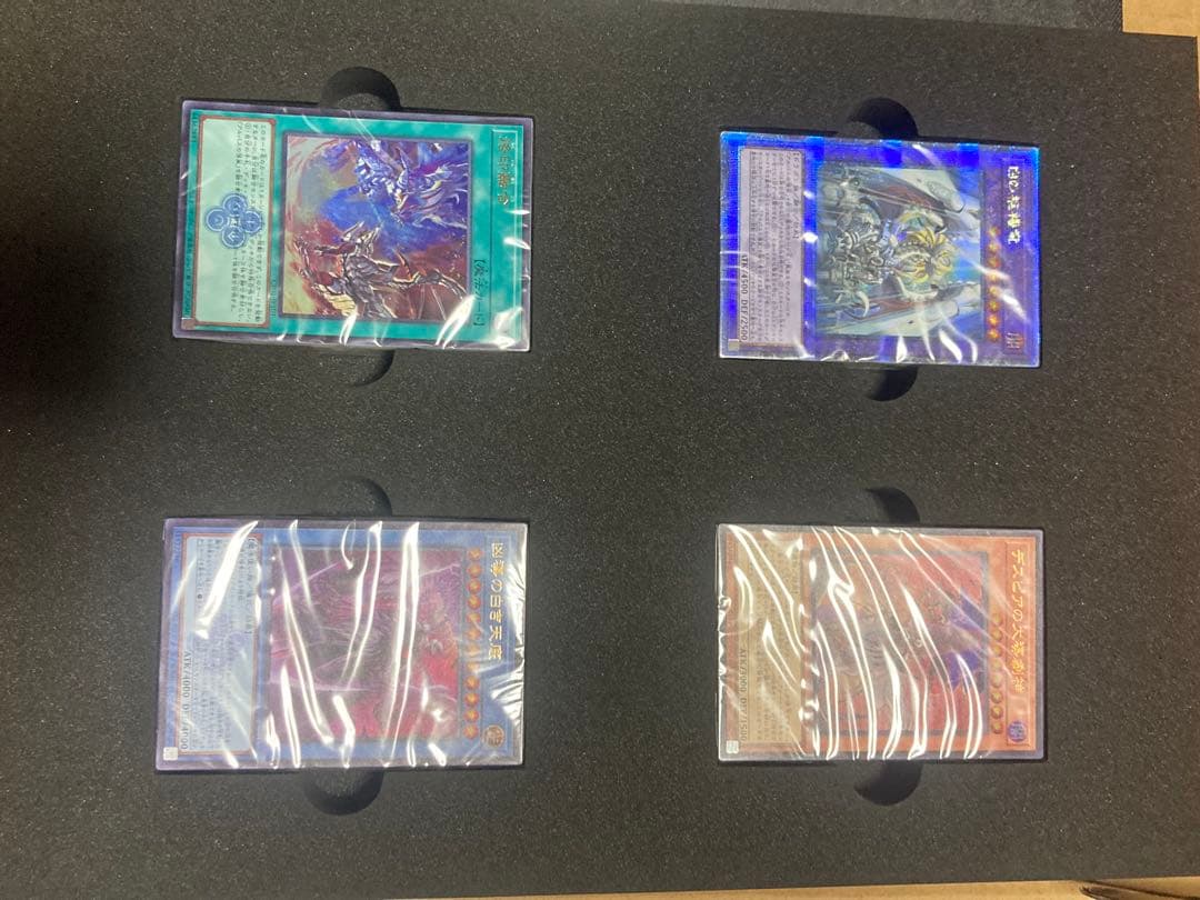 遊戯王　COMPLETE FILE 白の物語 外箱開封済み