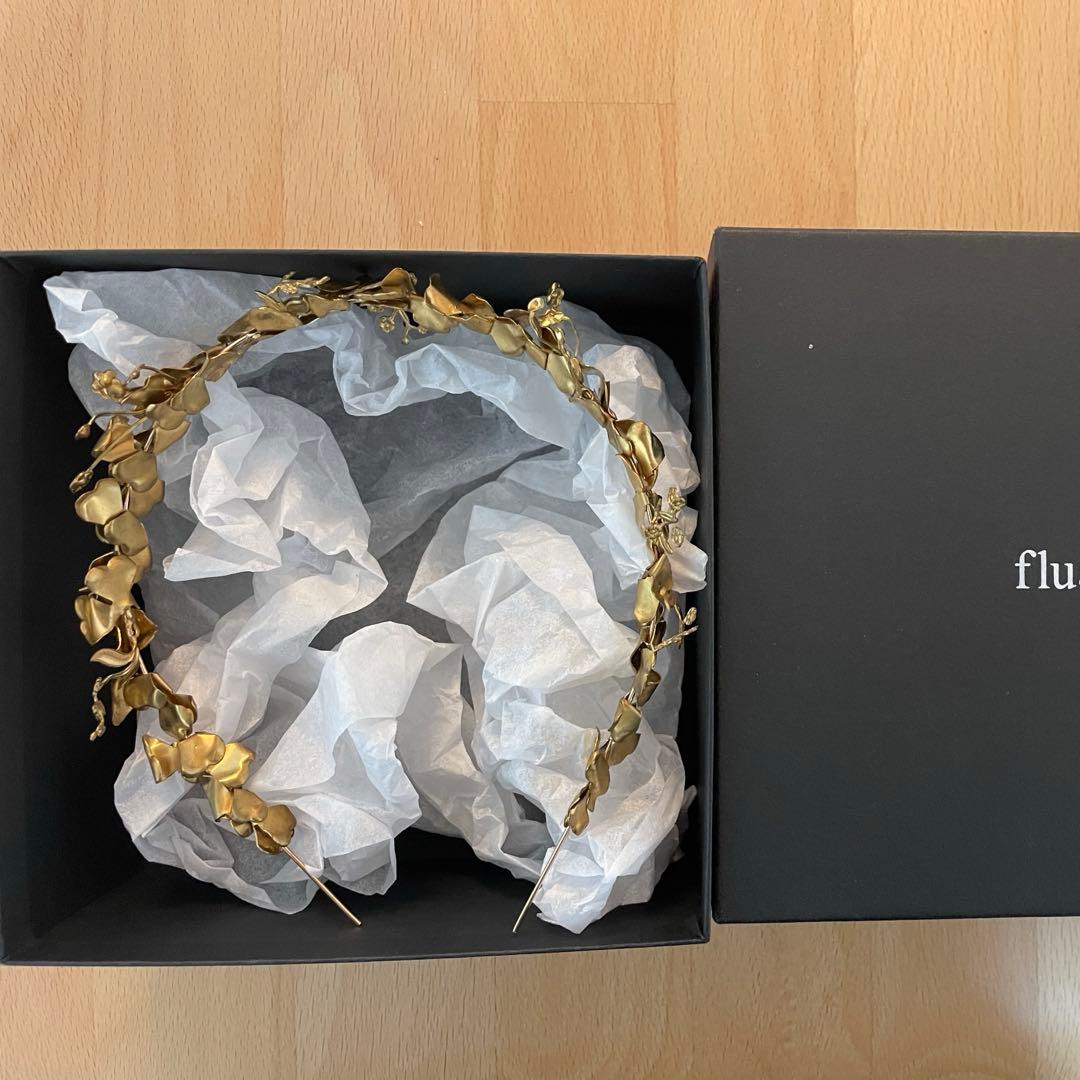 flua 花冠　ヘッドカチューシャ　ブライダルアクセサリー