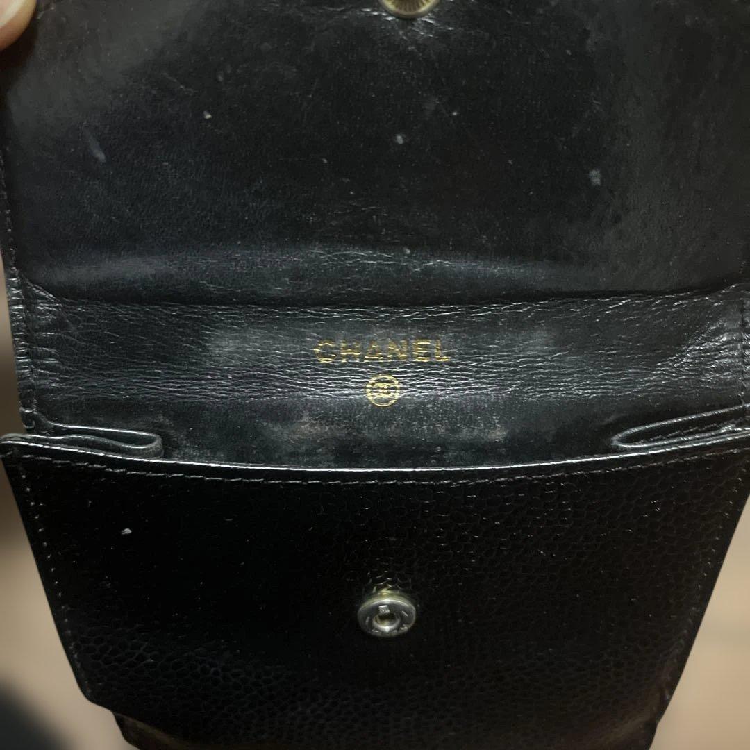 CHANEL シャネル キャビアスキン Ｗホック 二つ折り 財布 黒　デカココ