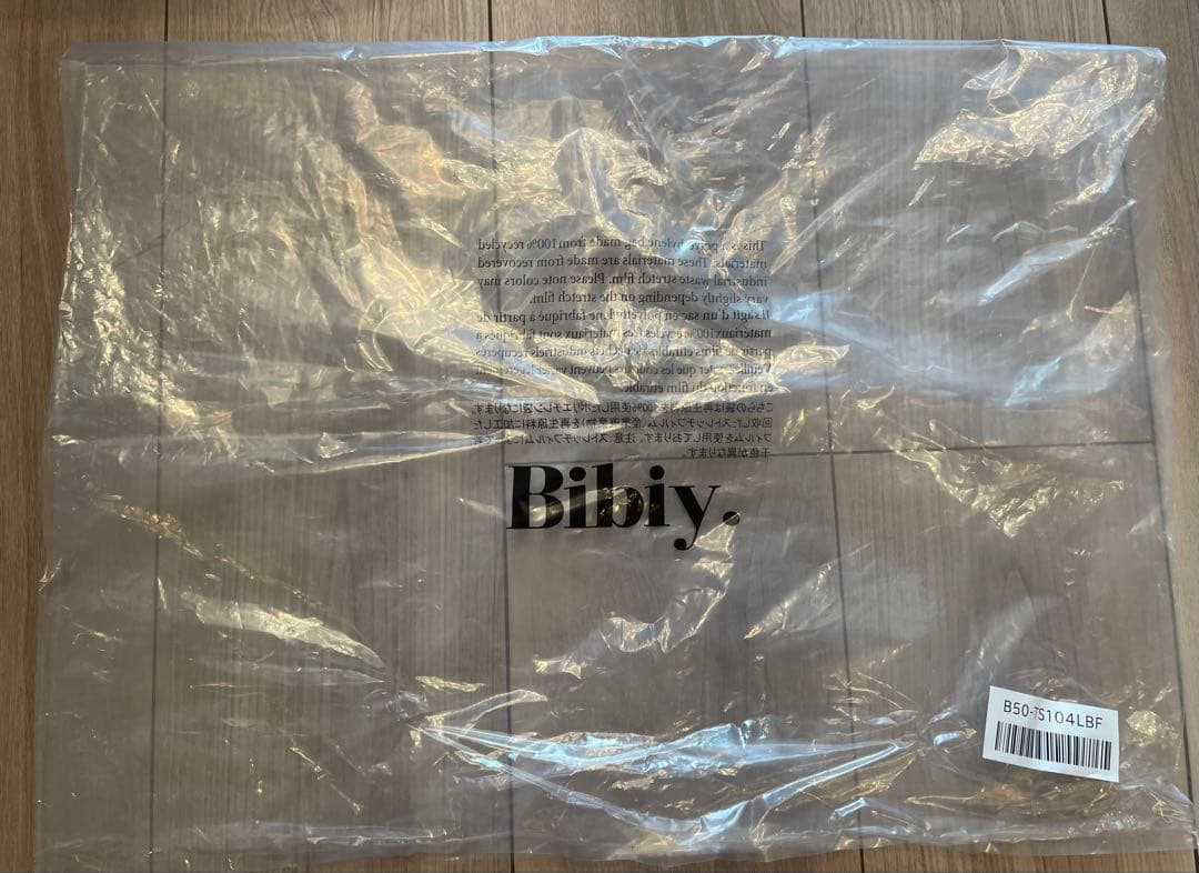 Bibiy. ビビィ LOLA PEPURAMU TOP BLUE