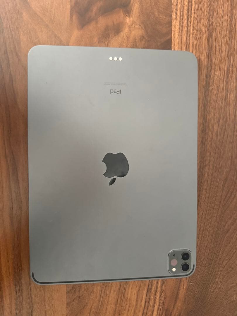 Apple iPad スペースグレー 本体 + magic keyboard