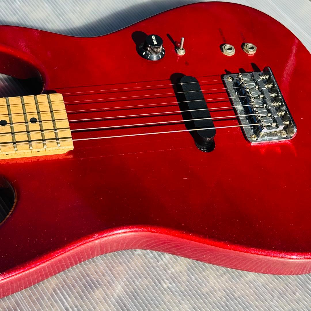 SYNSONICS シンソニックス アンプ内蔵 スピーカー搭載 エレキギター