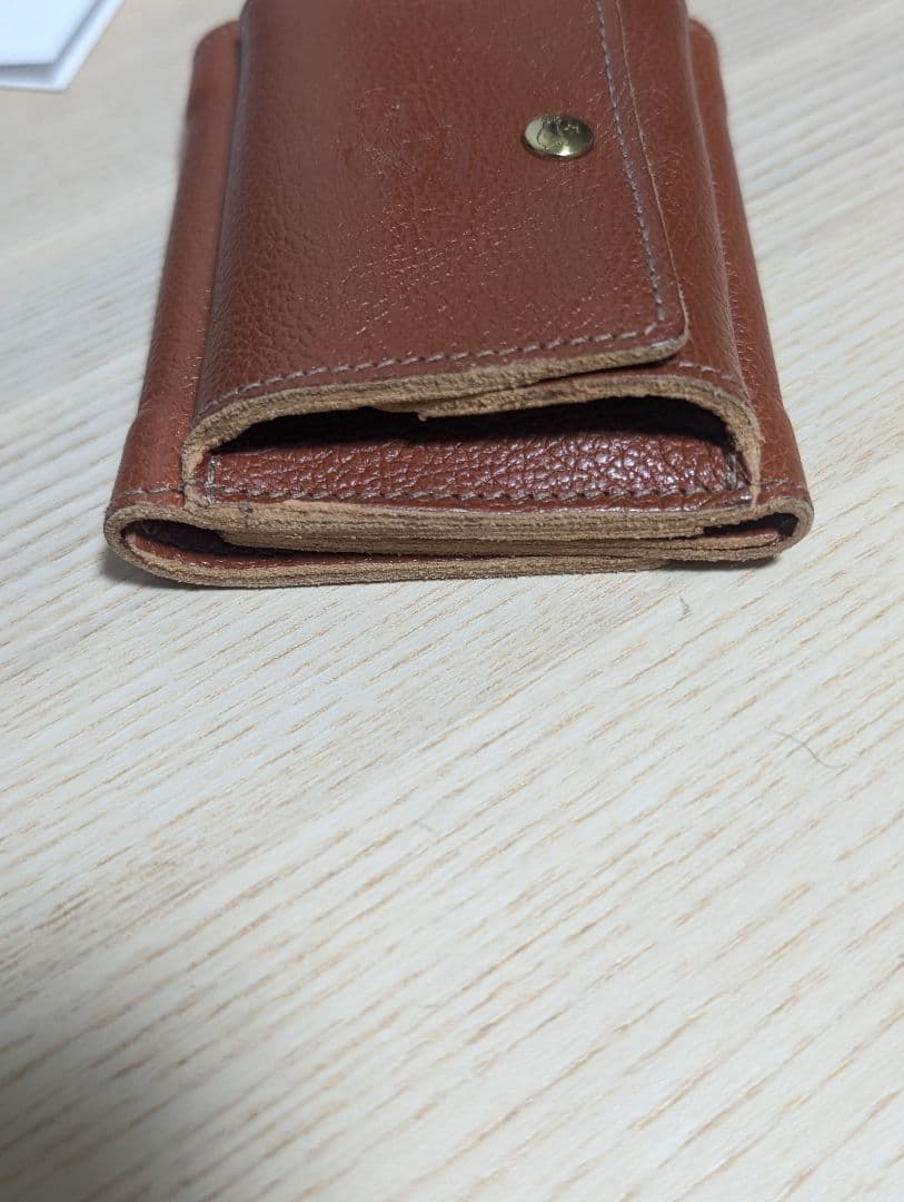 美品　ILBISONTE　イルビゾンテ　三つ折り財布
