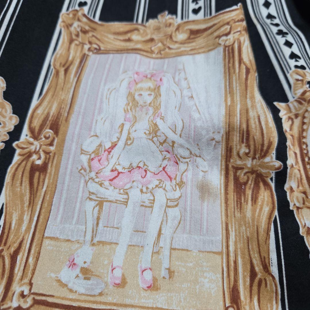【難あり】BABY　アリスポートレート柄JSK