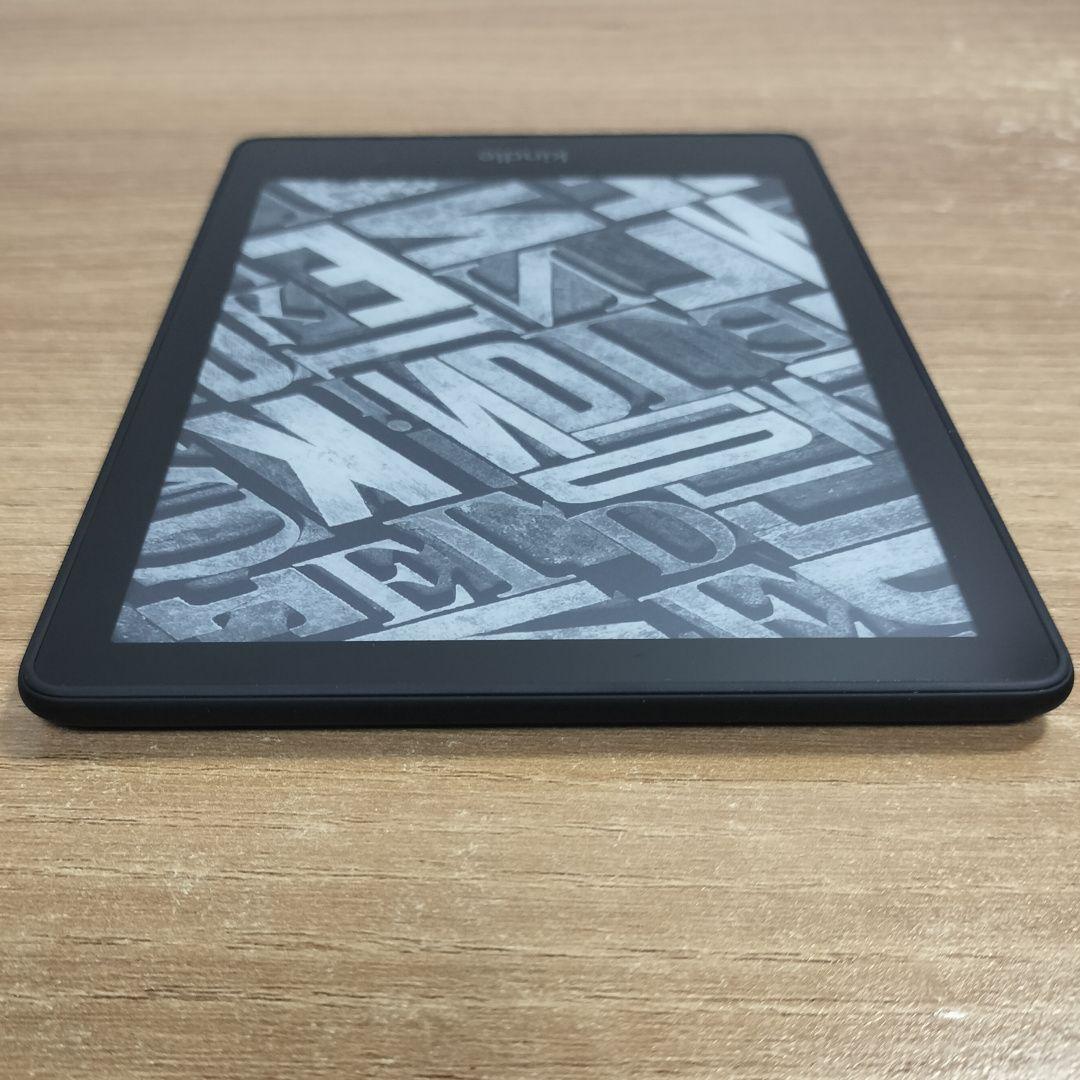 Kindle Paperwhite 第11世代 8GB 広告無し ケース付き