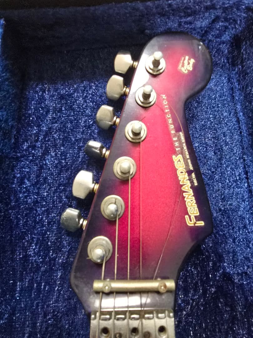 FERNANDES エレキギター グラデーションレッド