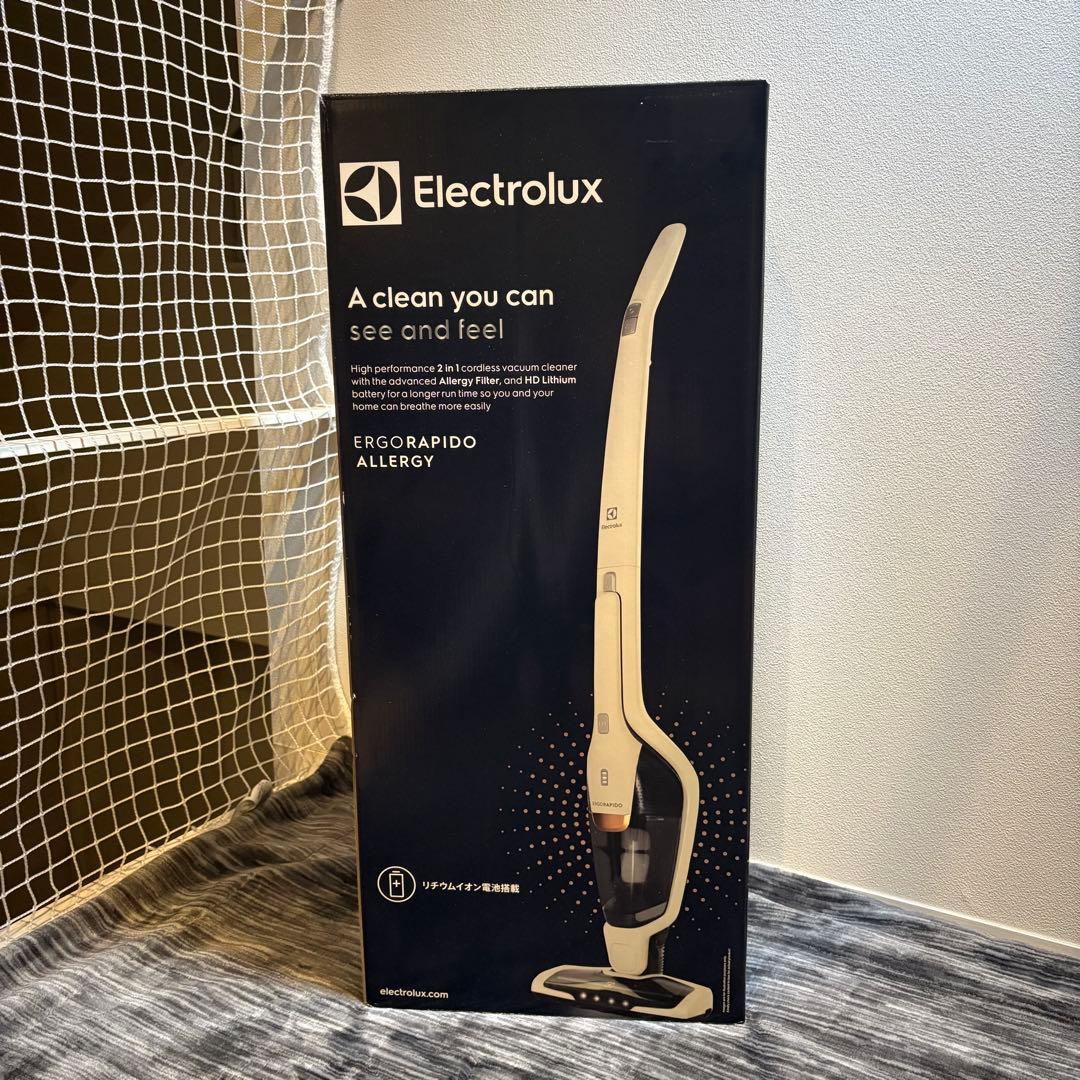 【新品未使用品】Electrolux ZB3513SW スティッククリーナー