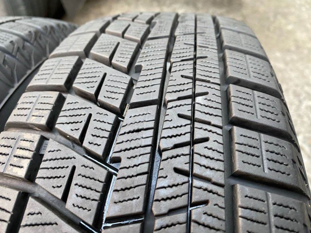 送料込165/55R15スタッドレスタイヤ 4本セット