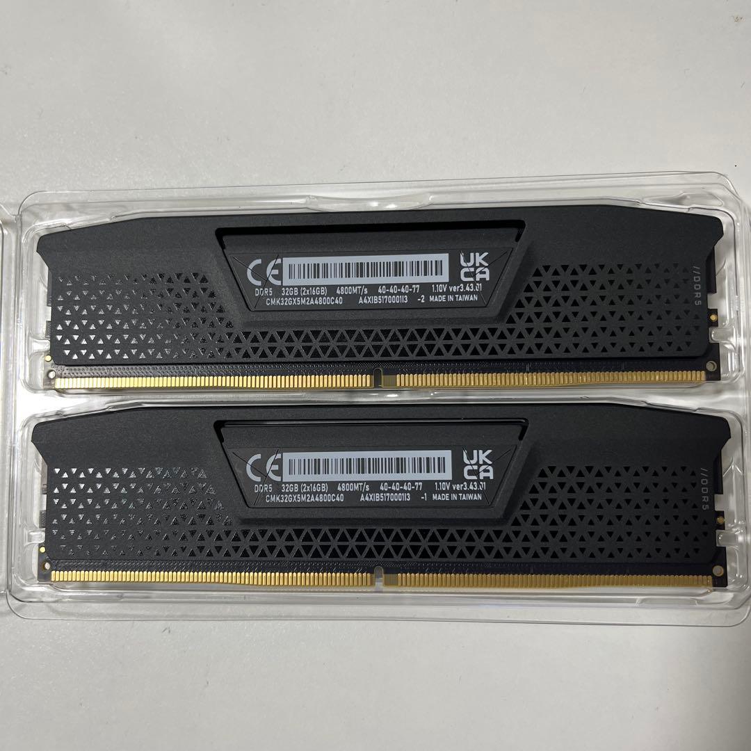 メモリー CMK32GX5M2A4800C40 VENGEANCE DDR5 32GB
