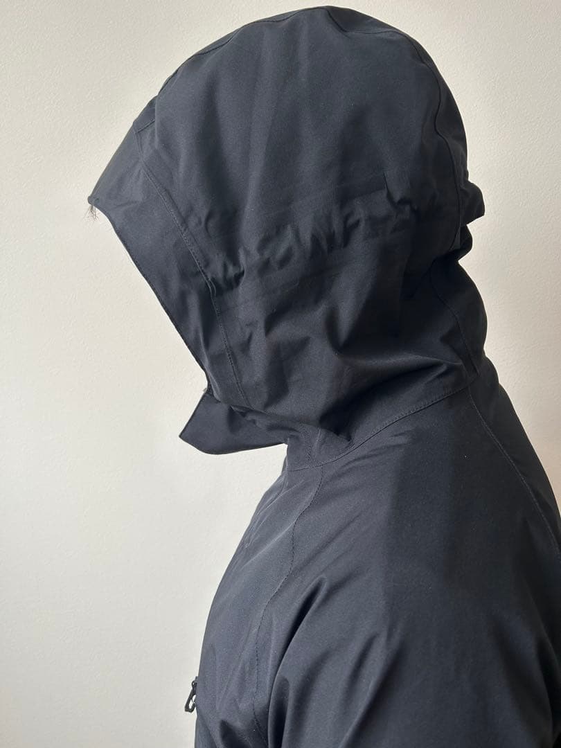 ヒカリ　ボルコム(VOLCOM)ゴアテックス(GORE-TEX)