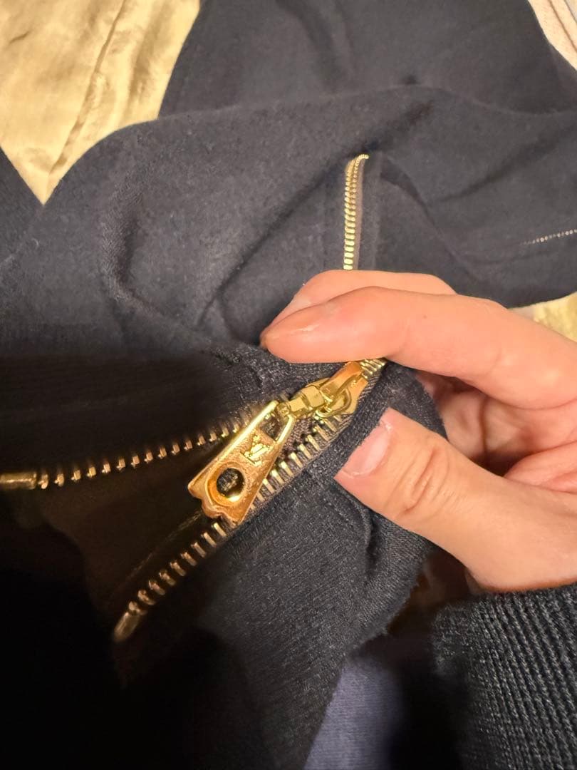LOUIS VUITTON ルイヴィトン 半袖 tシャツ サイドジップ