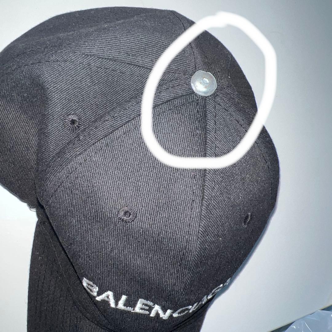 帽子 used! Balenciaga cap!
