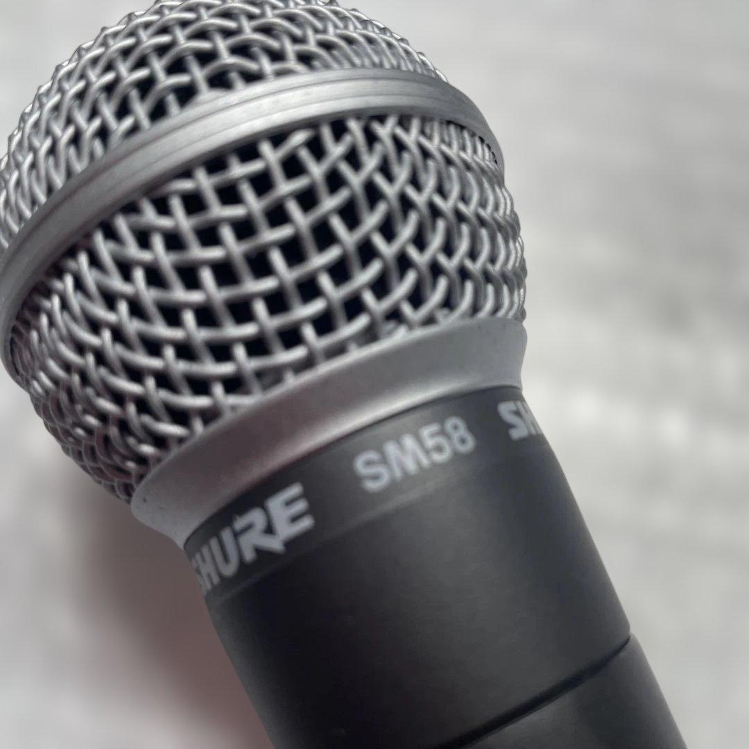 SHURE SM58 ボーカル用ダイナミック　マイクロホン