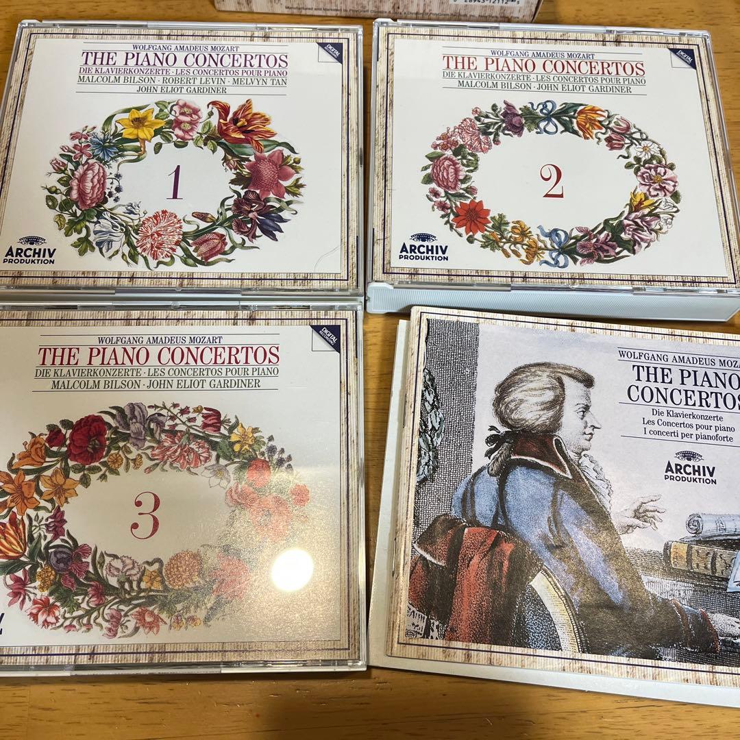 モーツァルト THE PIANO CONCERTOS 全3巻 CD
