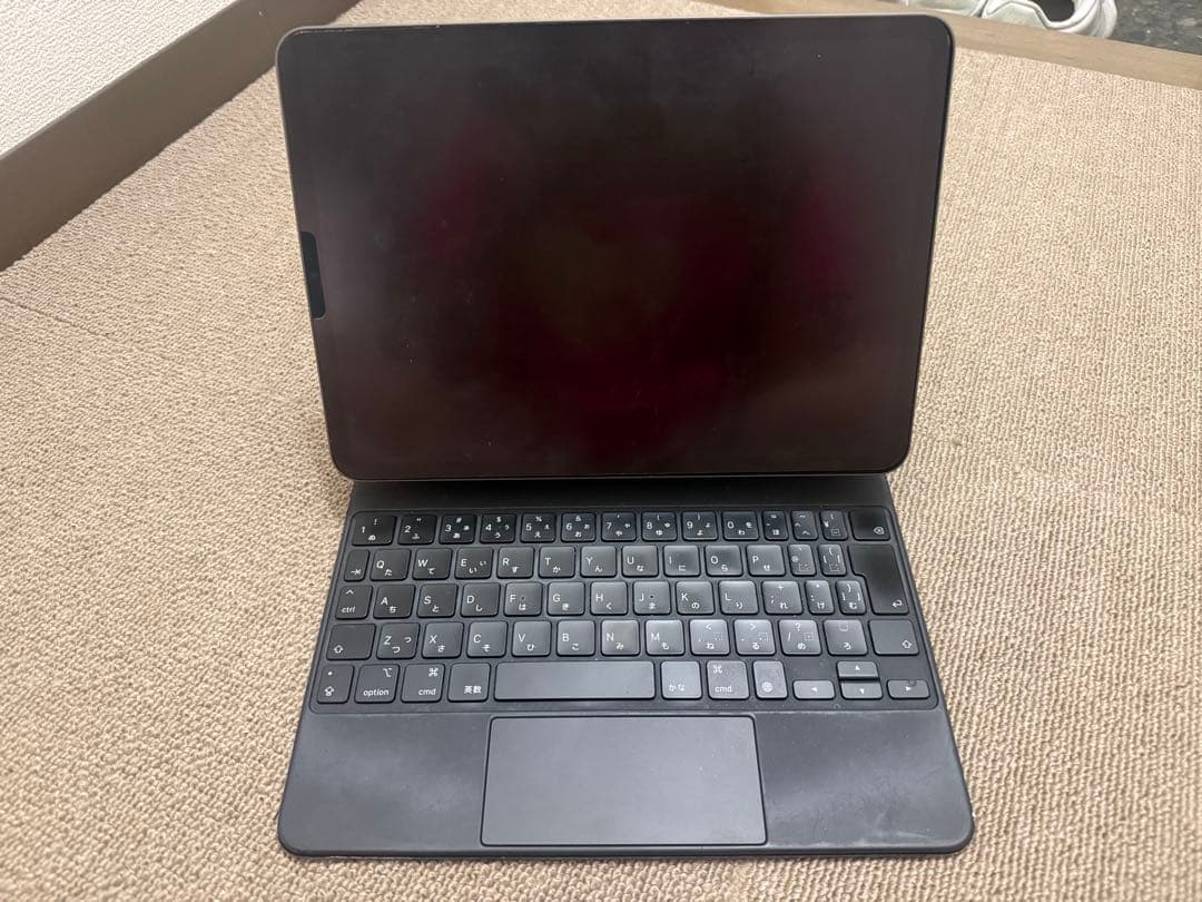 iPad Pro 11インチ　スペースグレー マジックキーボード・ペンシル付き