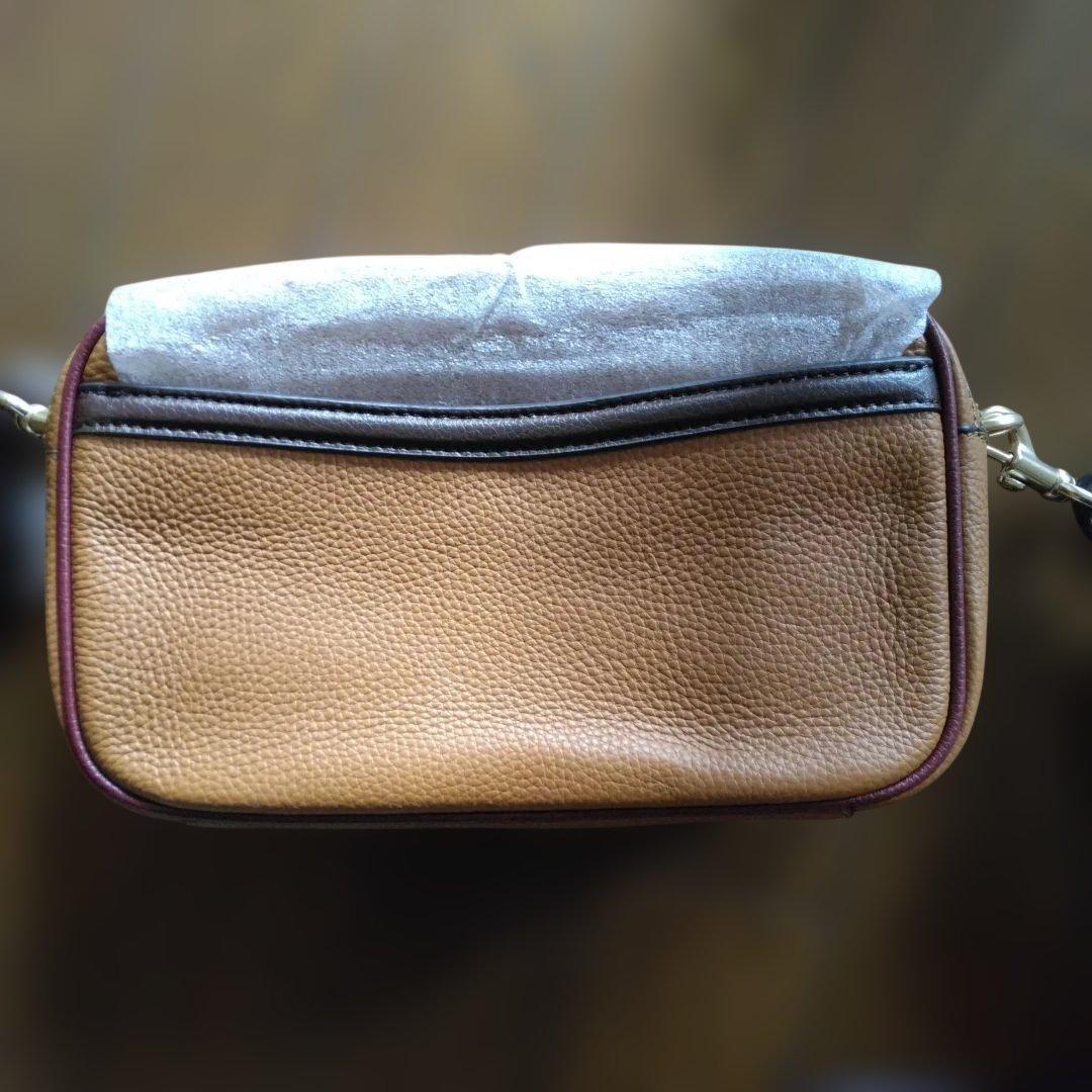 未使用　COACH ボディバッグ ブラウンレザー
