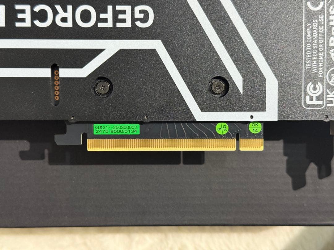 【美品】玄人志向 RTX4060 GG-RTX4060-E8GB/OC/DF3