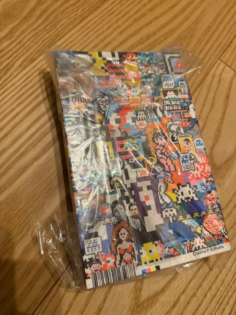 アート・デザイン・音楽 INVADERS 4000 - THE COMPLETE GUIDE