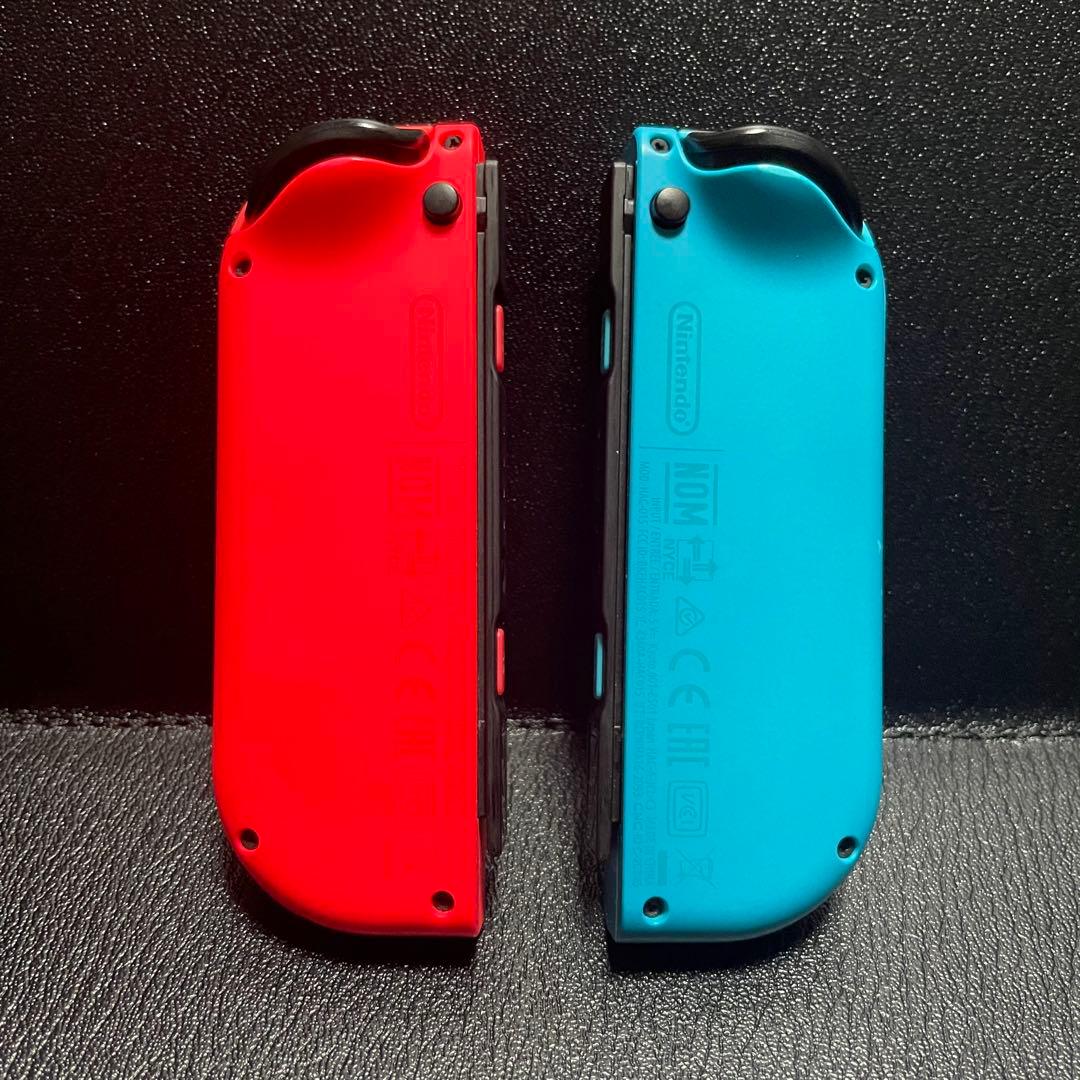 Switch本体 ネオンブルー ネオンレッド付属品完備 ケース×2付き 箱付き