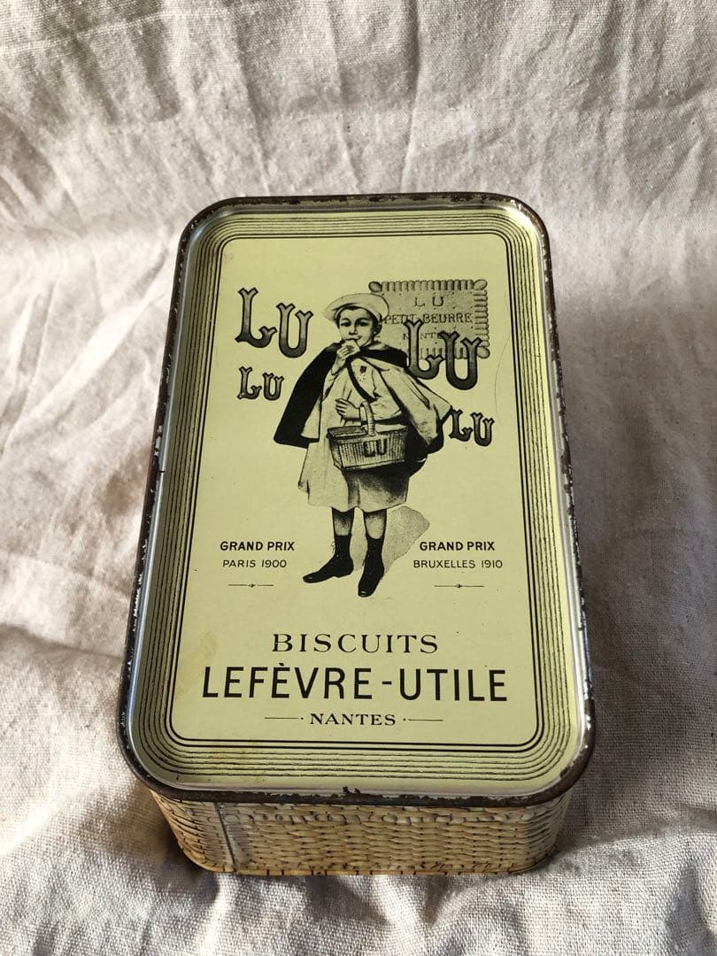 希少フランスアンティーク雑貨 LU ビスケット缶 バスケットブリキ缶パニエ缶