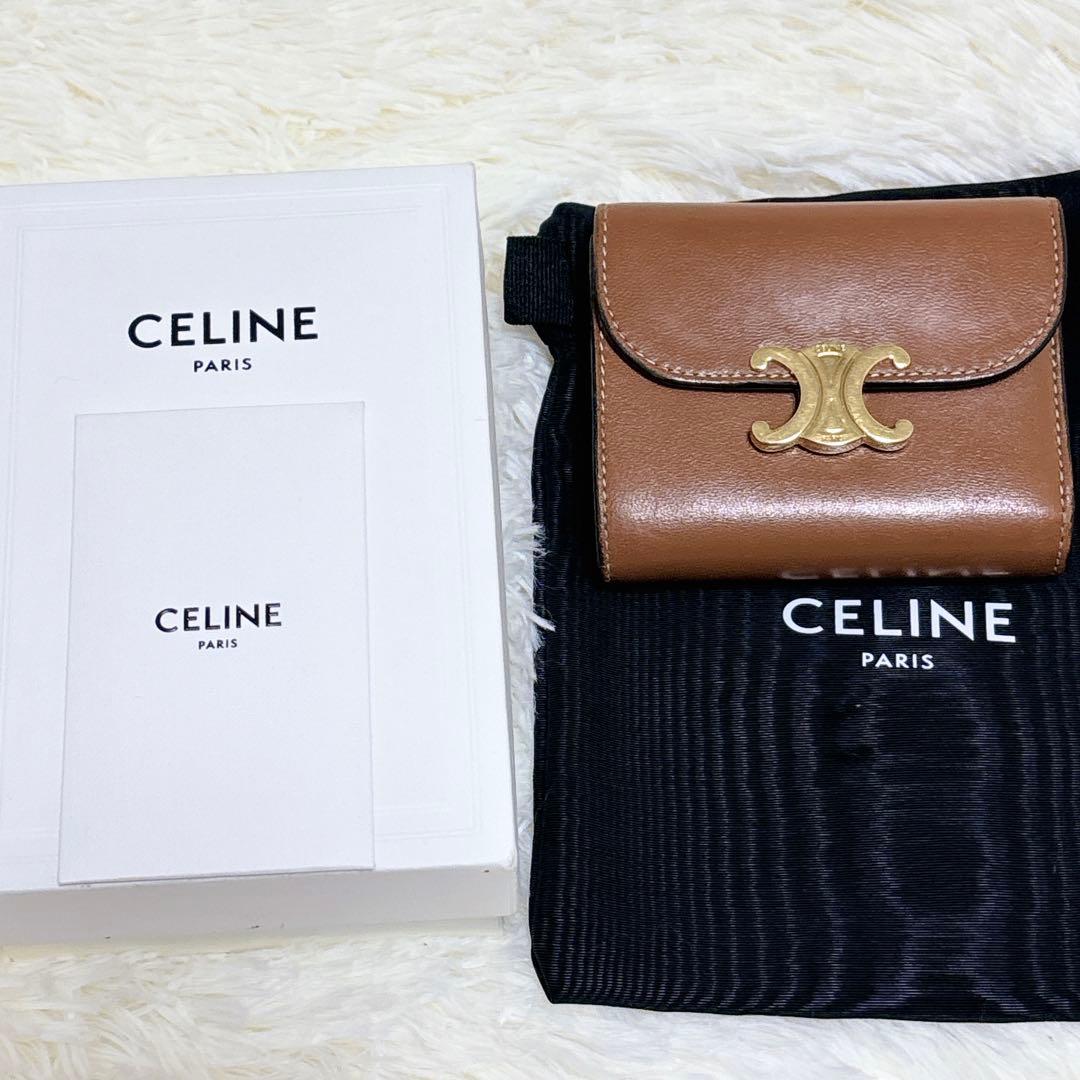 付属品完備✨CELINE トリオンフ スモール フラップ ウォレット 三つ折り