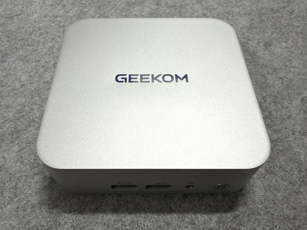 ミニpc GEEKOM A6 Ryzen 7 6600H