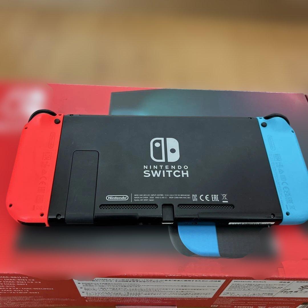 Nintendo Switch 本体 赤/青 コントローラー　ソフト3本付き