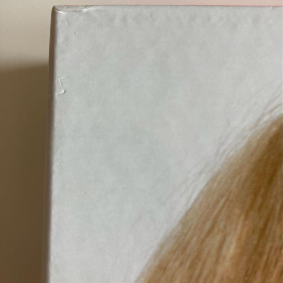 完全数量限定BOX『LETTERS FROM ME』: YUKI 写真集