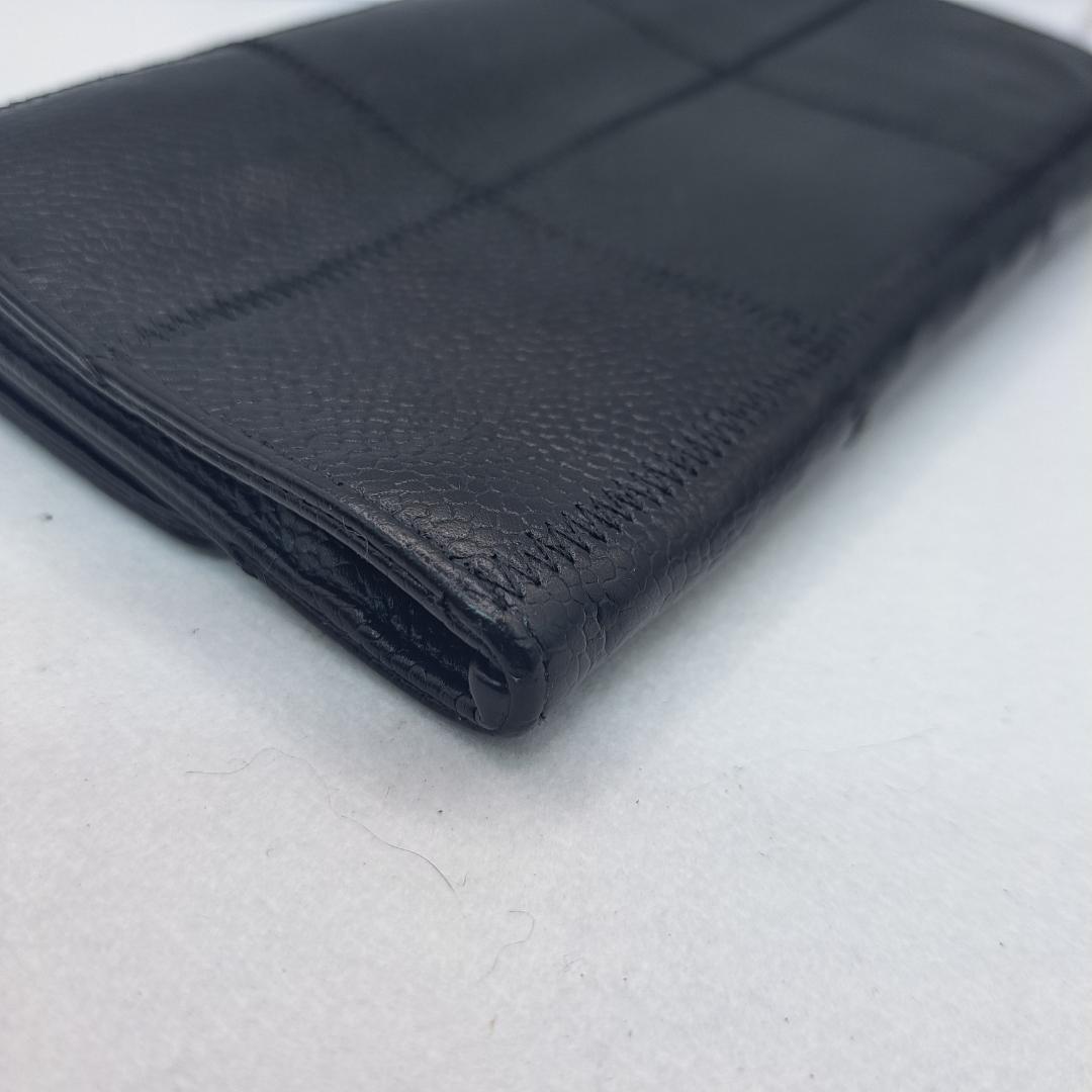 CHANEL　ワイルドステッチ　コンパクト　ブラック　二つ折り財布　財布