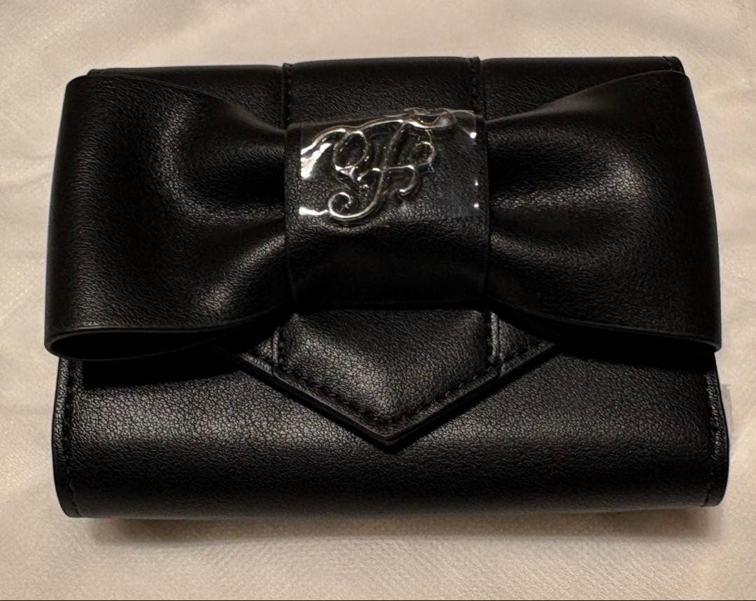 【新品•未使用】Maison de FLEUR ベルトリボンミニウォレット