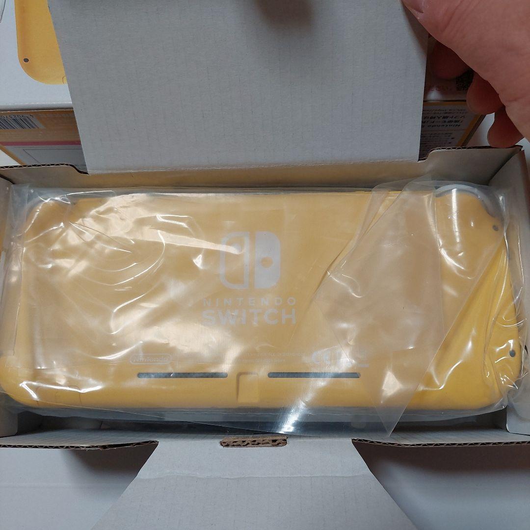 Nintendo Switch Lite イエロー　未使用に近い状態です！