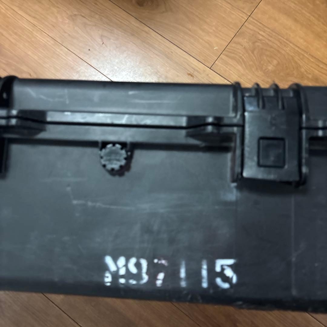 米軍放出品　PELICAN STORM CASE IM3220 ペリカンケース