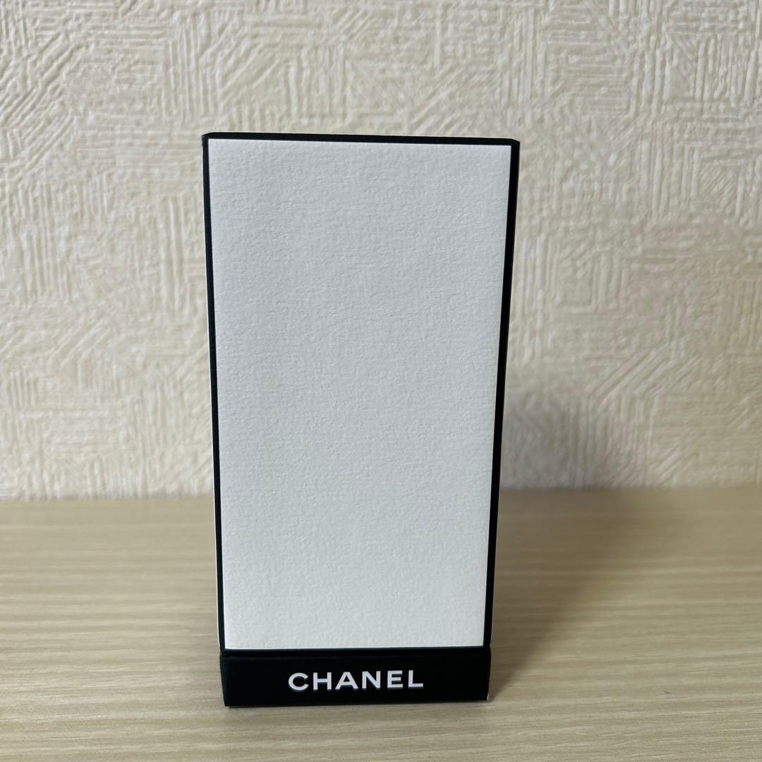シャネル レゼクスクルジフ ベルレスピロ オードゥパルファム 75ml