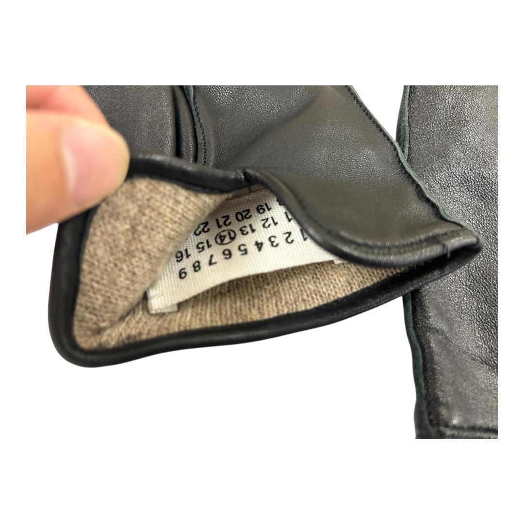 Margiela 手袋　ブラック　冬物　ファッション　小物