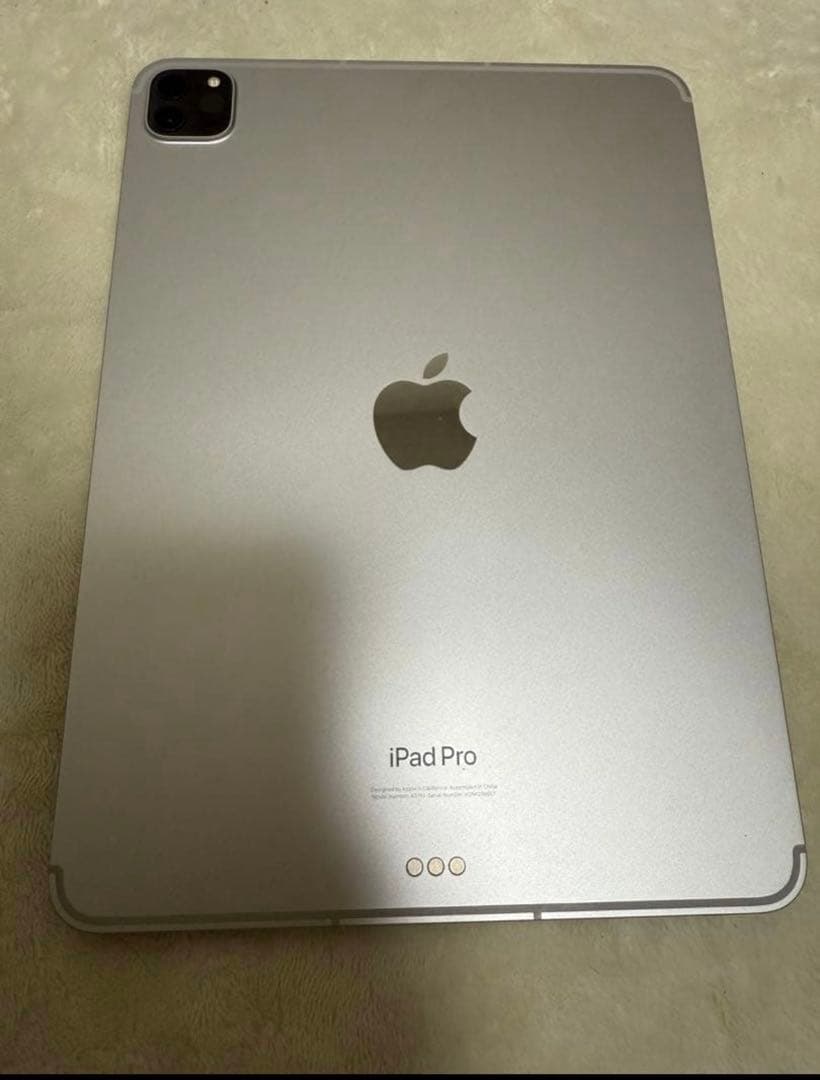 iPadPro11inch 第4世代 128GB シルバー 【箱付き充電器なし】