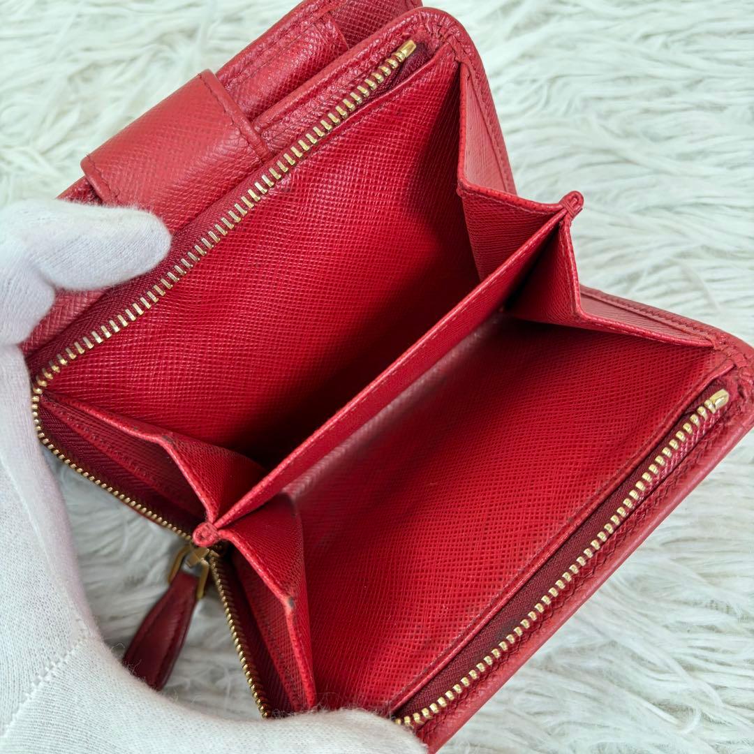 美品✨PRADA プラダ 二つ折り財布 サフィアーノレザー レッド／赤