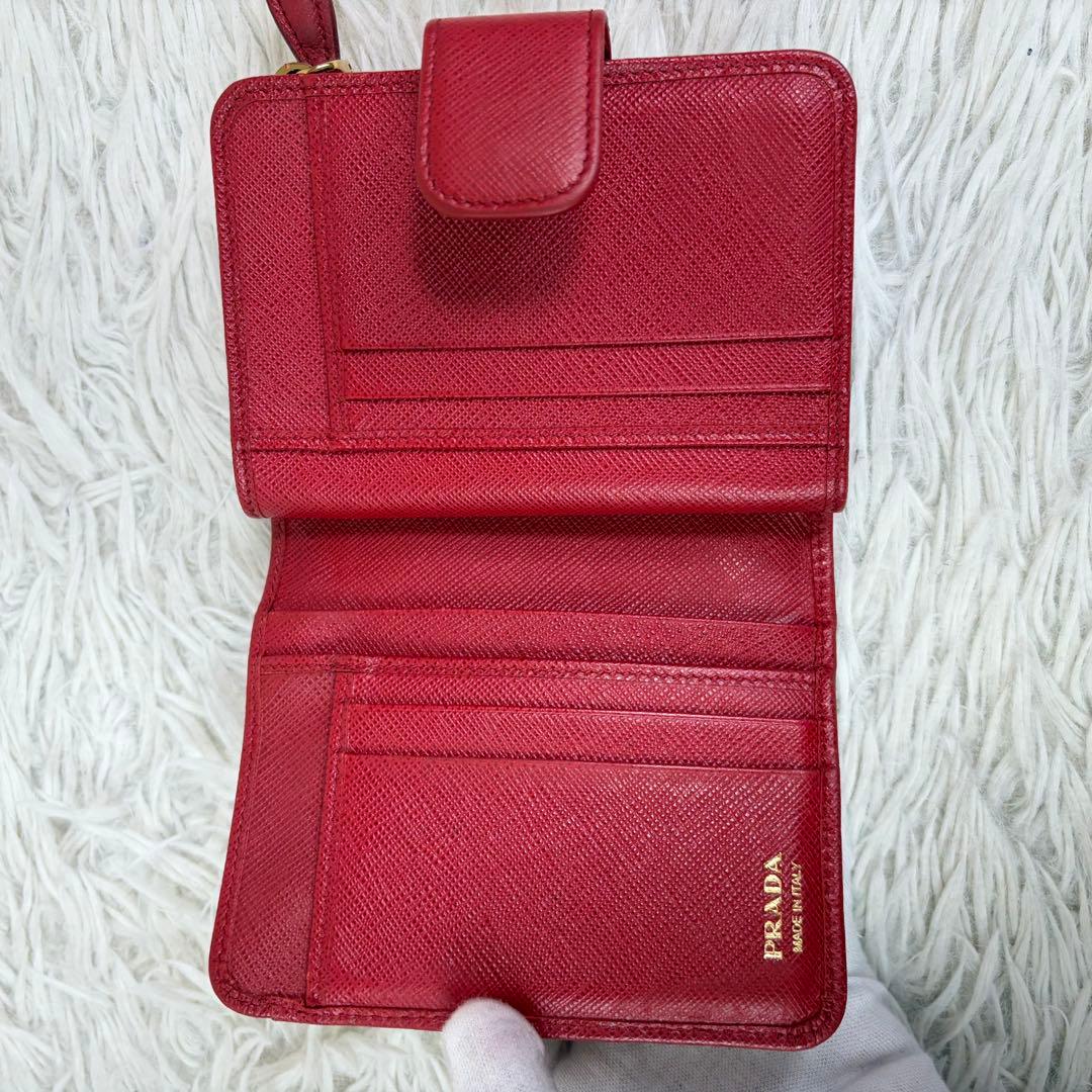 美品✨PRADA プラダ 二つ折り財布 サフィアーノレザー レッド／赤
