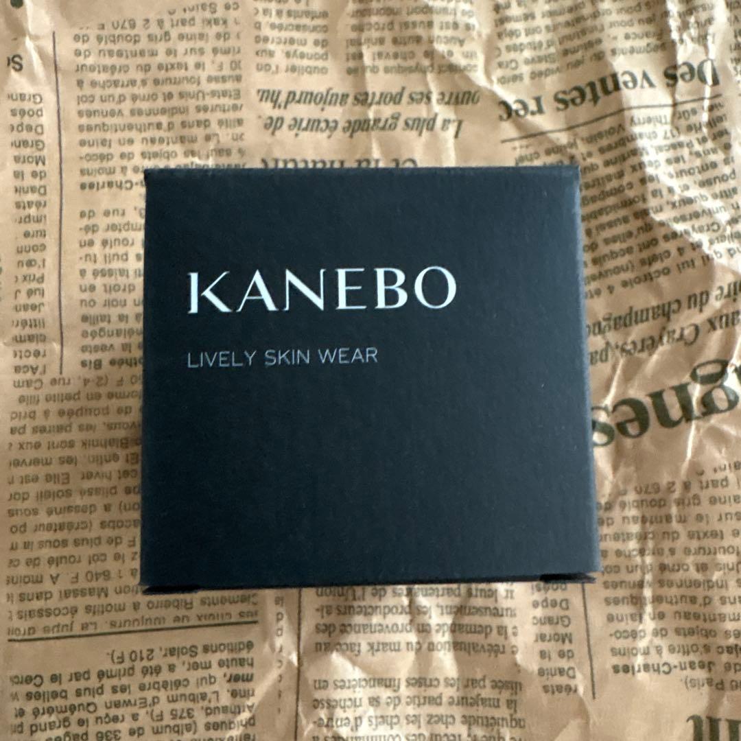 KYU様未開封KANEBO LIVELY SKIN WEAR II 230
