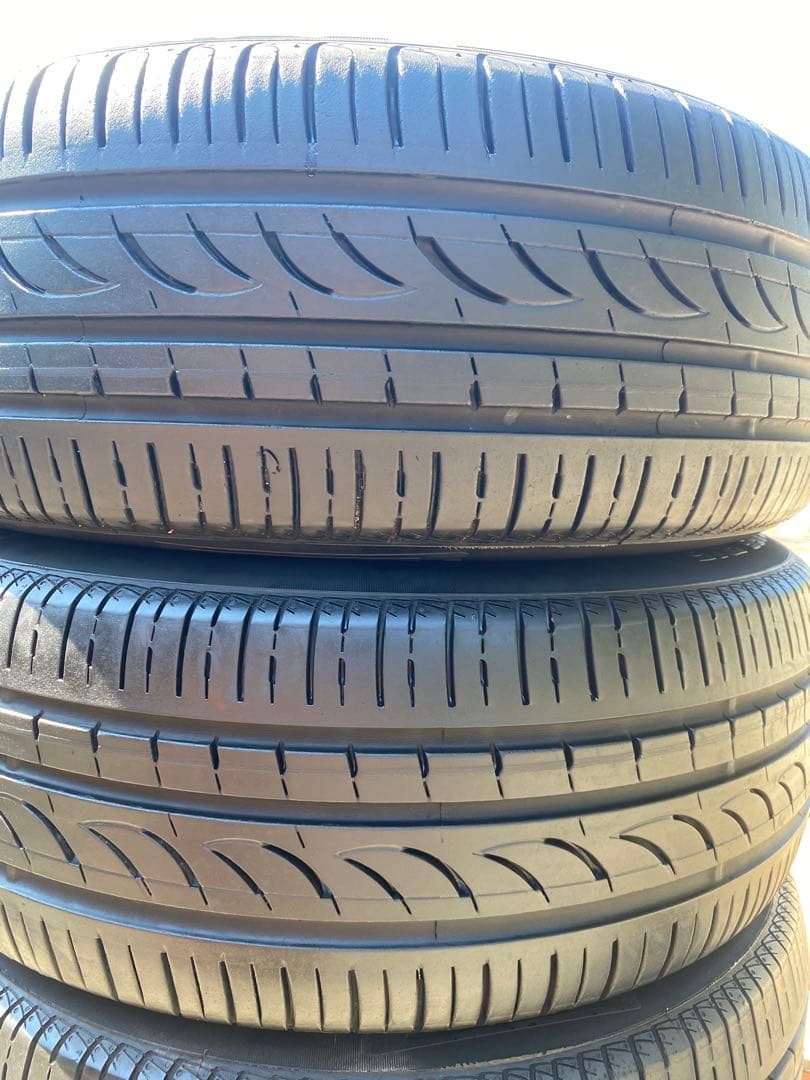 PIRELLI POWERGY 205/55/16 4本セット送料込み