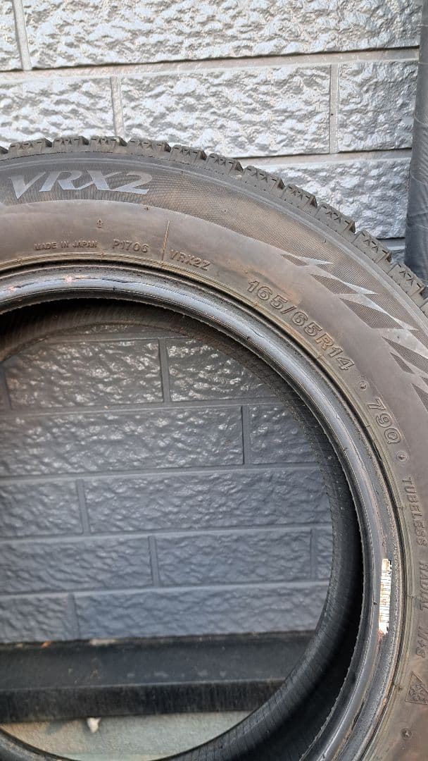 ブリジストン　VRX2 165/65R14 ４本セット　製造2022年
