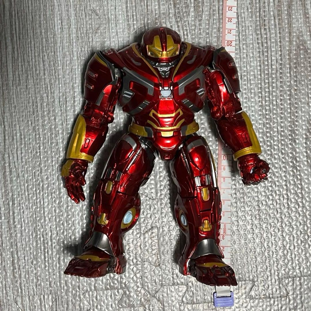 ハルクバスター LED 手足稼働　フィギュア